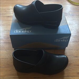 Dansko Black Cabrio Professional NIB